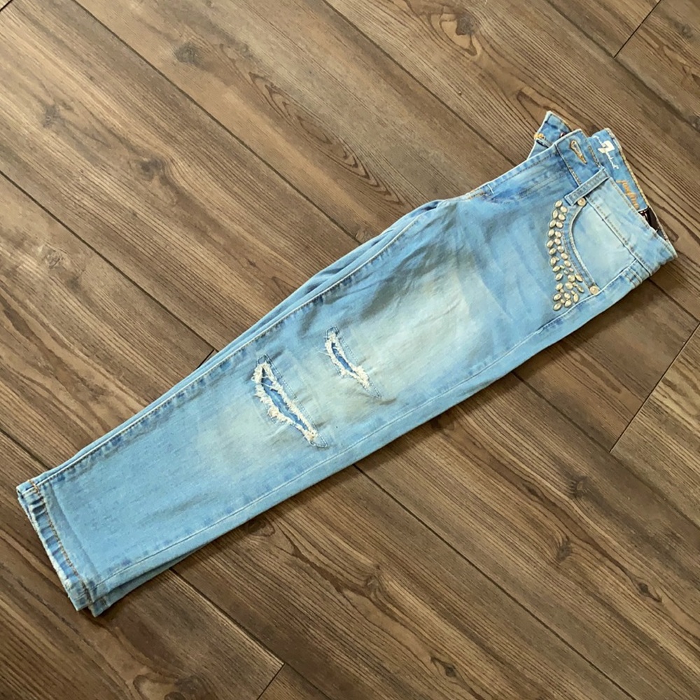 Girls 7 jeans with distressing and pocket gems